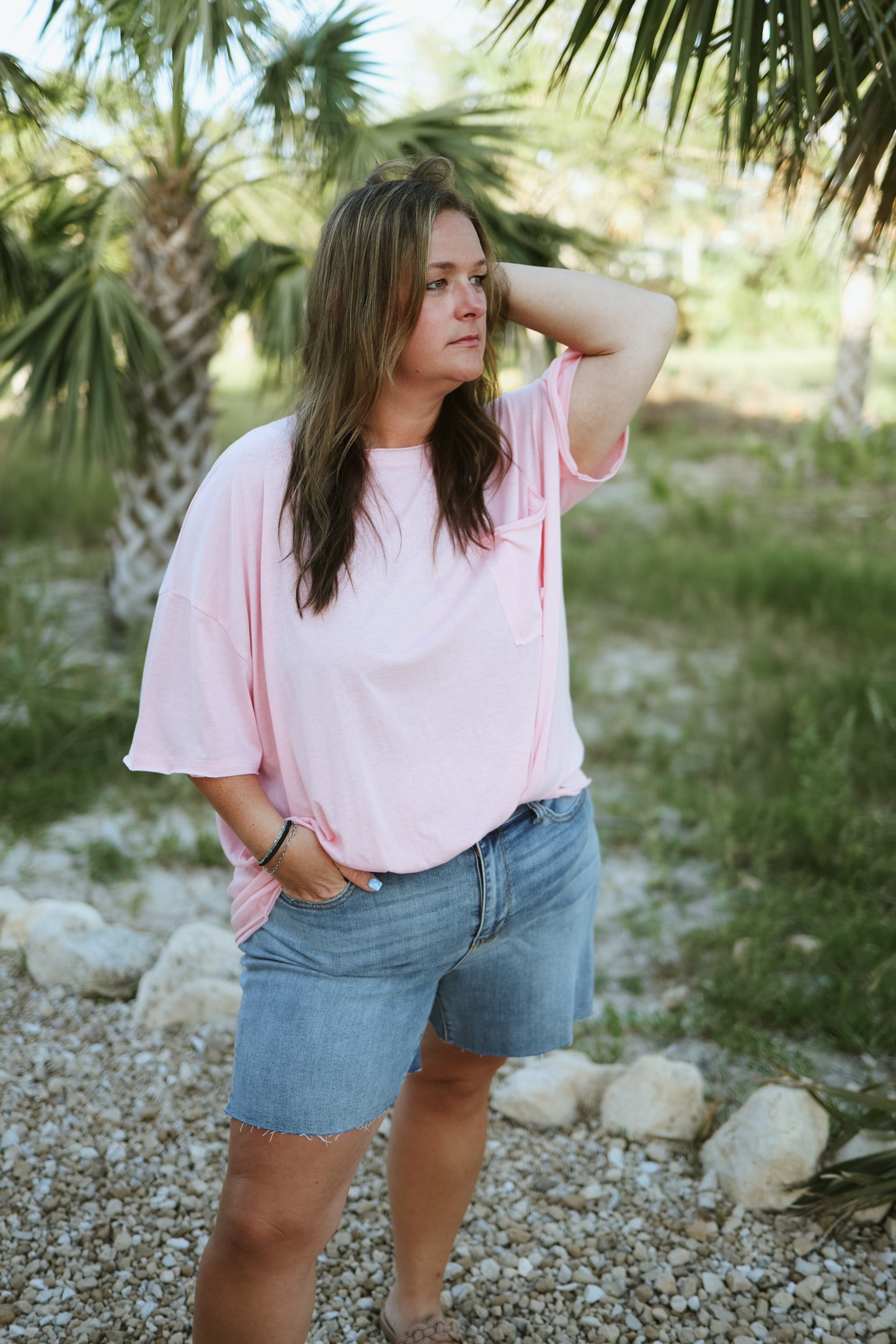 The Boyfriend Pocket Tee Pink- Curves