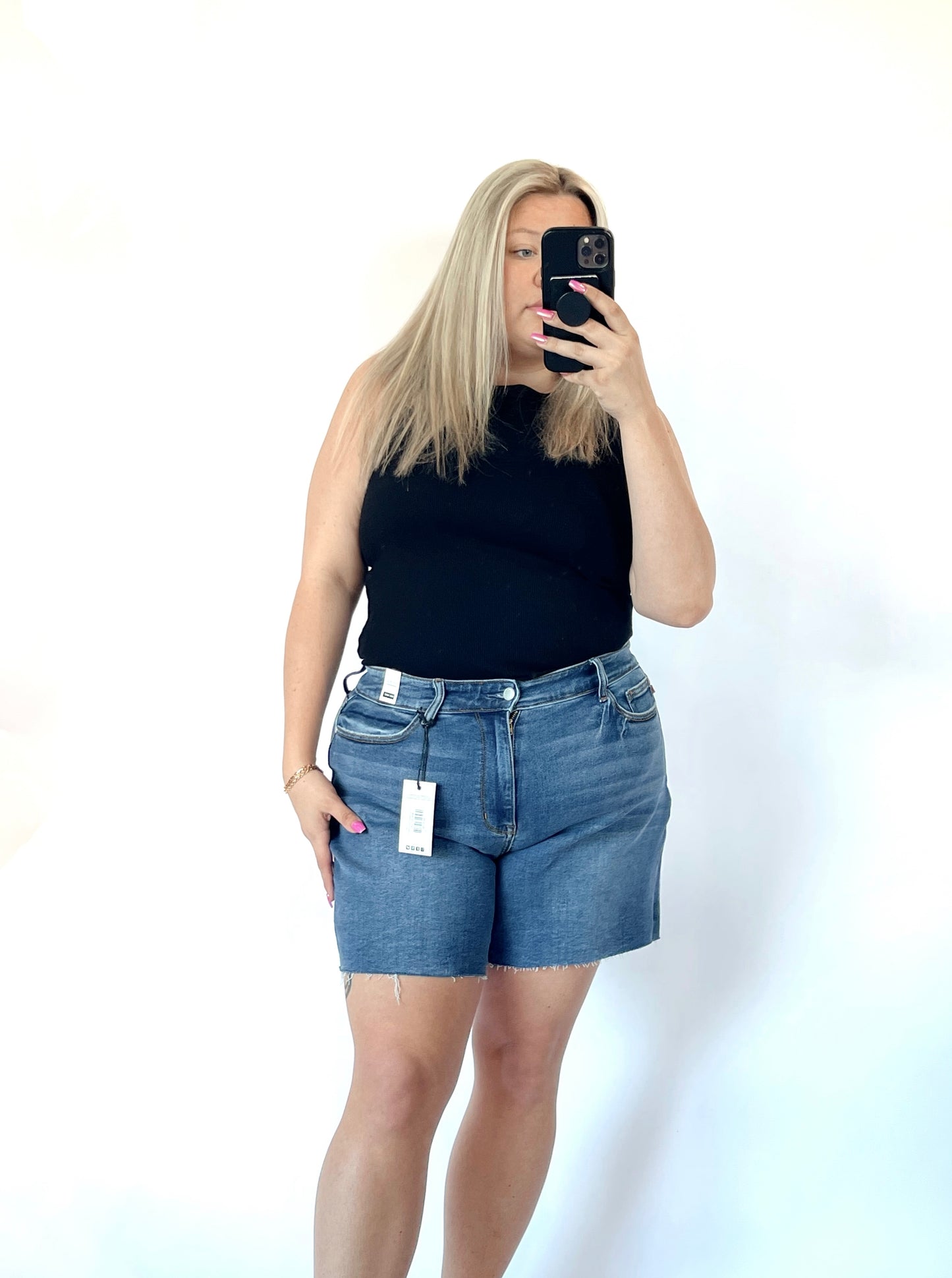 The Cali High Waisted Shorts - Curves (XL-4XL)