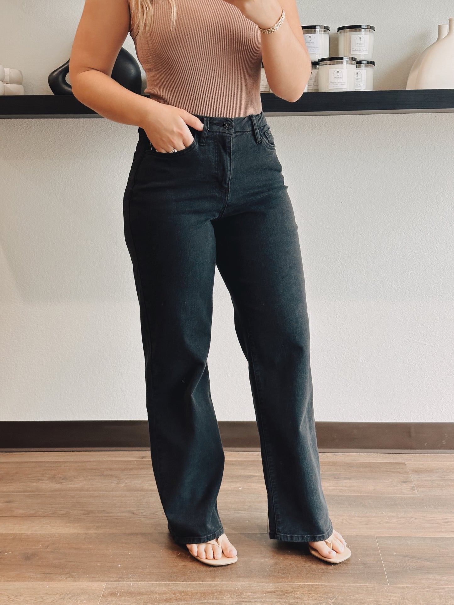 The Breckley Black High Rise Curvy Fit Jeans- Ultra Stretch