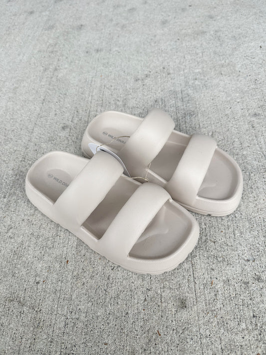 The Avery Puff Slides