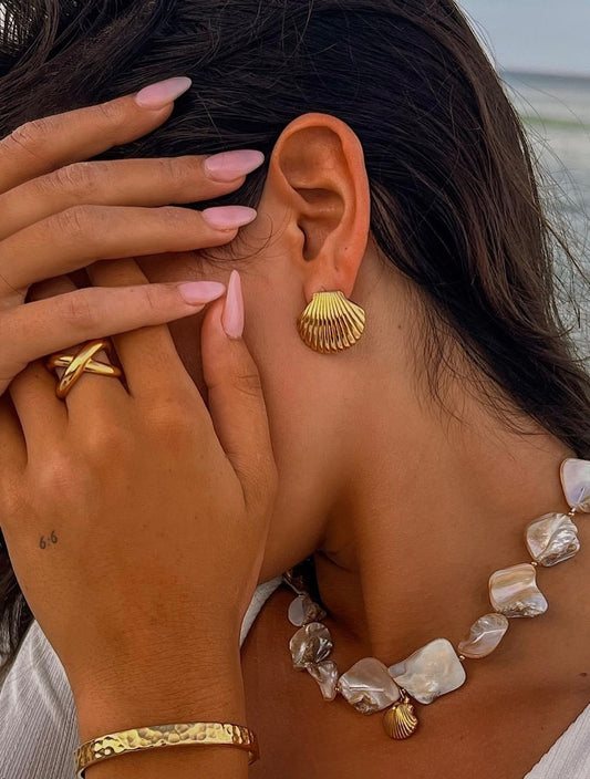 ALCO Seashell Earrings- Gold